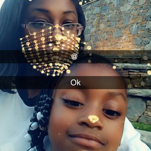 Meet your Posher, Laquania